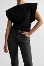 Load image into Gallery viewer, Structured Sleeves Top in Black