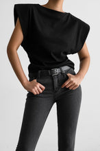 Load image into Gallery viewer, Structured Sleeves Top in Black