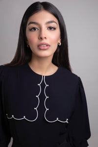Belted Scallop Pearl Collar Midi in Black