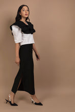 Load image into Gallery viewer, Ruffled Collar Jacquard Blouse in White